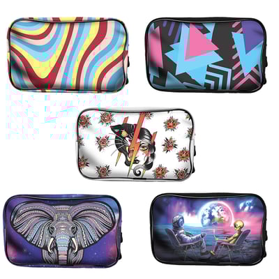 V SYNDICATE SMALL TRAVEL BAG